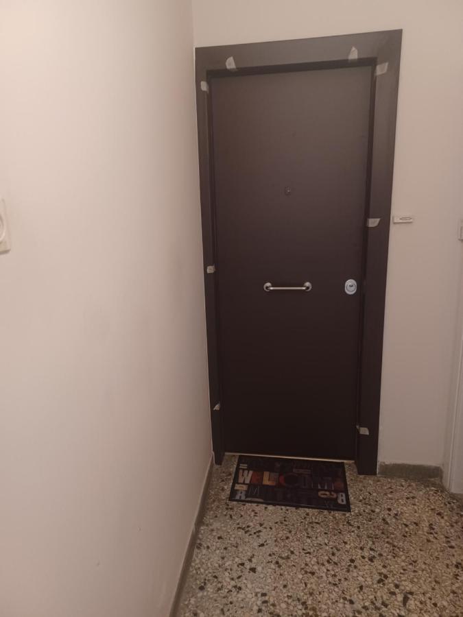 Warm Cozy & Quiet Apartment *